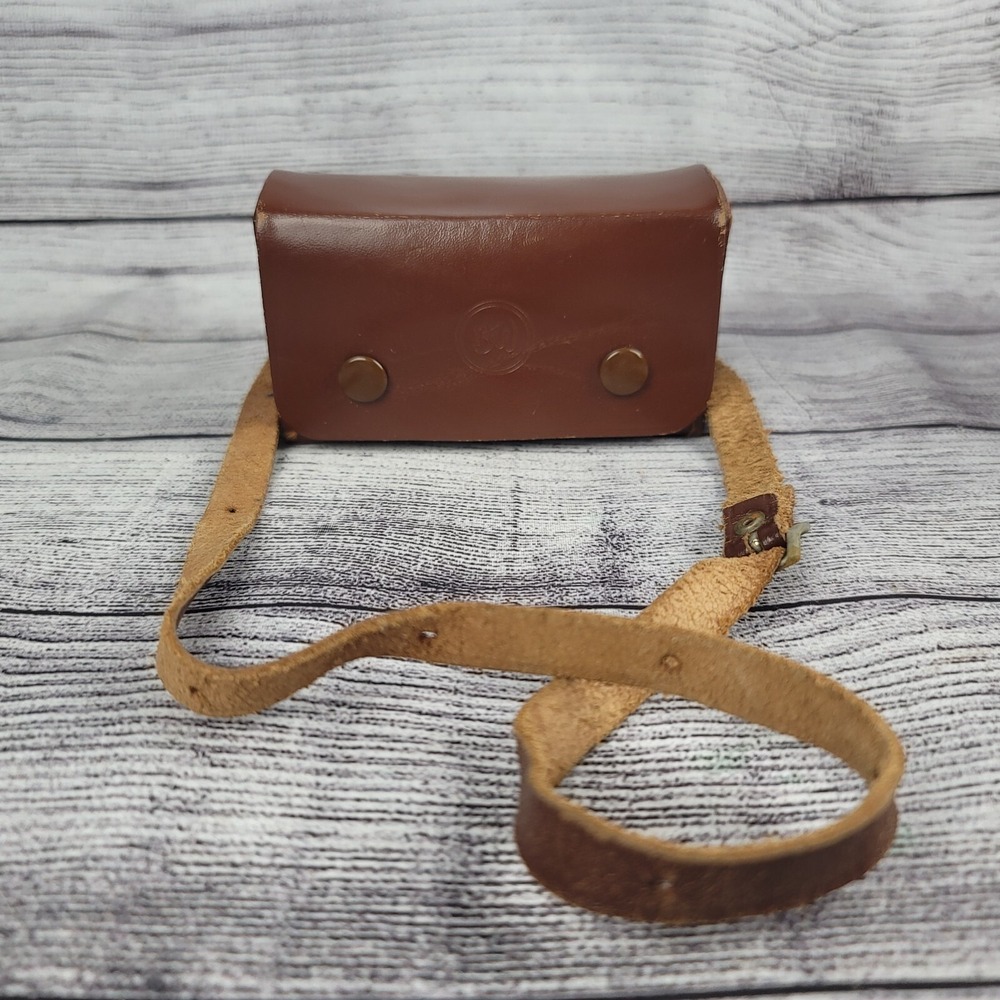 B+W 32mm Lens Shade and Filter Leather Case with Strap Camera Photography